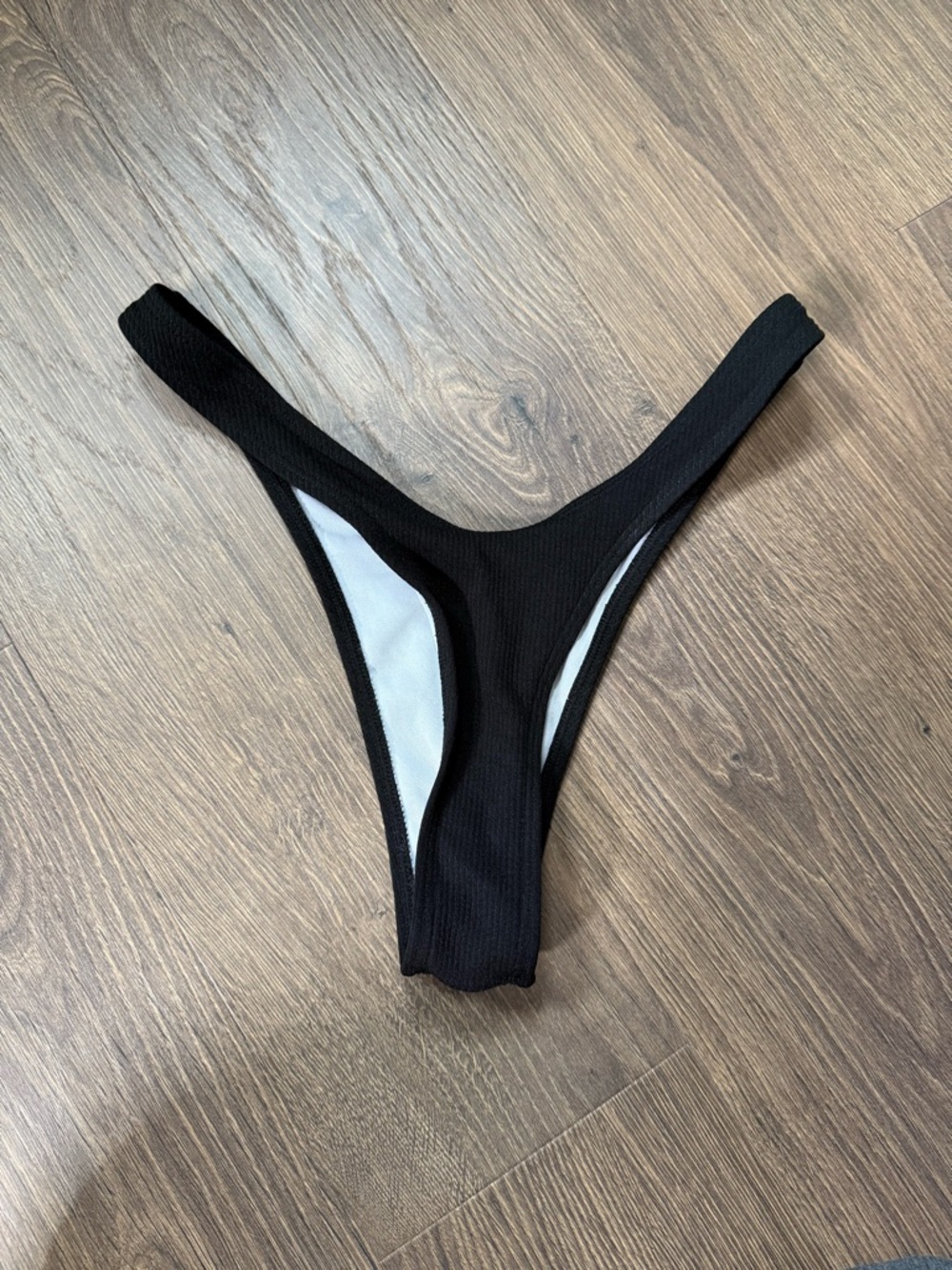 SHEIN Black High-Cut Bikini Bottom